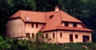 1994 A.D. Hempcrete home of Jean Roche Mens, Isère, France